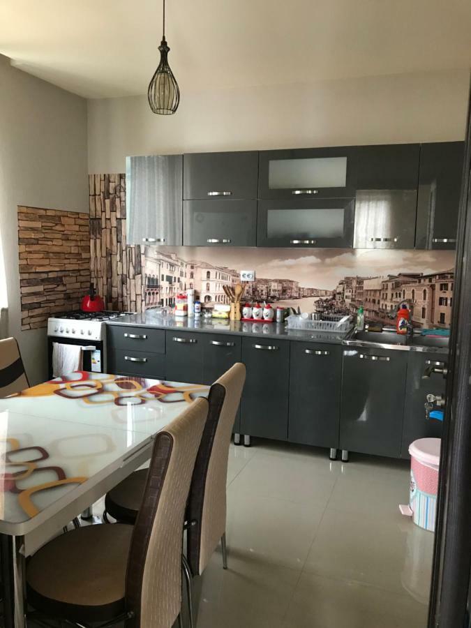 N1 Cottage In Bakuriani Eksteriør billede